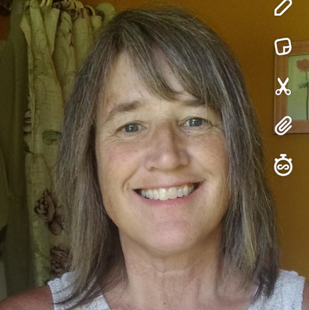 Meet your Posher, Kara